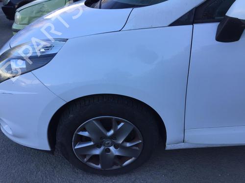 Left front fenders RENAULT SCÉNIC III (JZ0/1_) 1.5 dCi | BP29854102C41