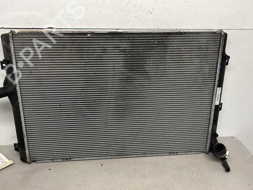 Used Water radiator VW PASSAT B7 Variant (365) 1.6 TDI (105 hp) 31322551