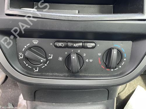 Used Climate control Climate control 38531770 38531770