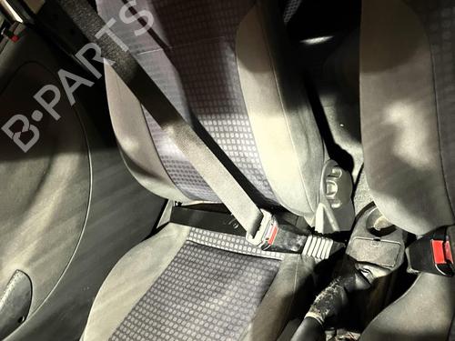 Sikkerhetsbelte-spenne OPEL CORSA C (X01) 1.2 (F08, F68) (75 hp) 31649397