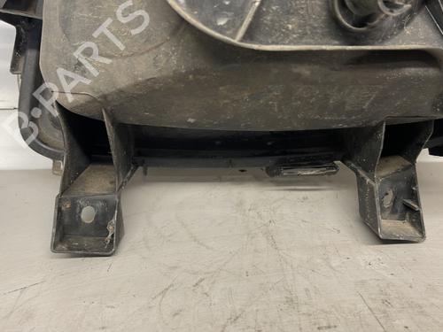 Used Right headlight Right headlight RENAULT CLIO II (BB_, CB_) 1.2 (BB0A, BB0F, BB10, BB1K, BB28, BB2D, BB2H, CB0A,... (58 hp) 26419151 26419151