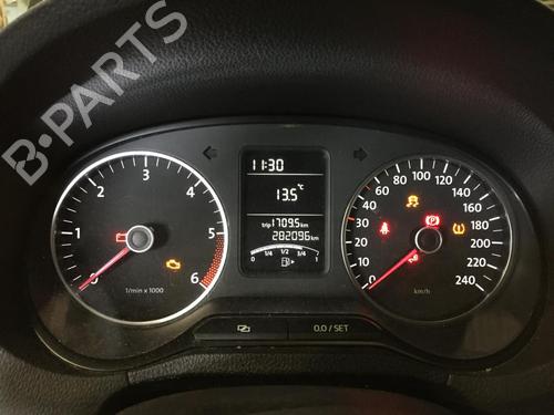 Cuadro instrumentos VW POLO V (6R1, 6C1) 1.6 TDI (90 hp) 29843425