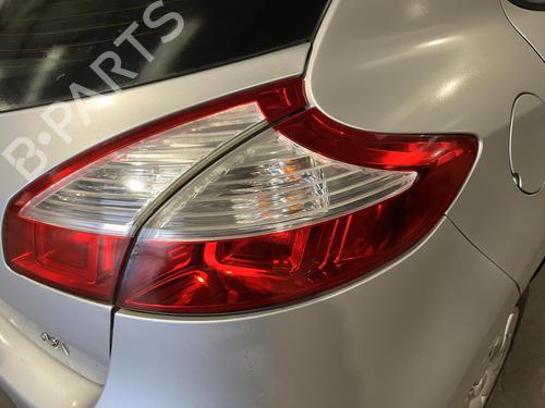 Used Right taillight RENAULT MEGANE III Hatchback (BZ0/1_, B3_) 1.5 dCi (BZ09, BZ0D, BZ1W, BZ29, BZ14) (110 hp) 31354716