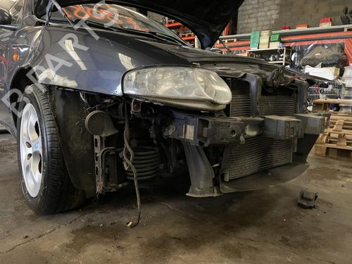 Used Front bumper reinforcement ALFA ROMEO 147 (937_) 1.9 JTD (937.AXD1A, 937.BXD1A, 937.AXV1A, 937.BXB1A,... (115 hp) 30872284