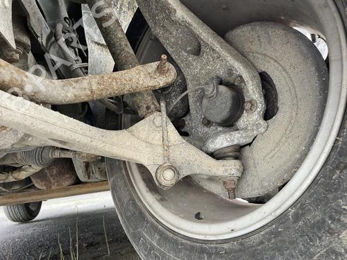 Used Left front steering knuckle Left front steering knuckle JAGUAR S-TYPE II (X200) 3.0 V6 (238 hp) 32168432 32168432