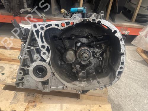 Used Gearbox Gearbox RENAULT LAGUNA II (BG0/1_) 1.6 16V (BG1G, BG1H) (112 hp) 35807888 35807888