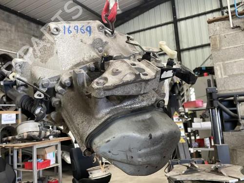 Used Gearbox Gearbox CITROËN C3 II (SC_) 1.2 VTi 82 (82 hp) 26416021 26416021