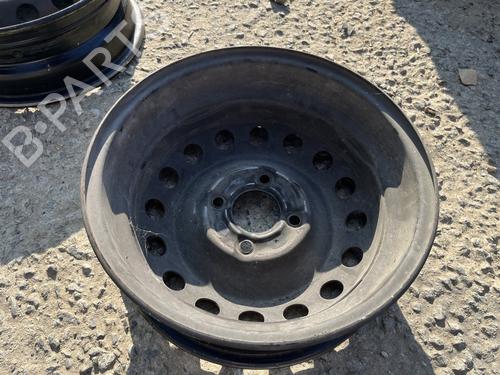Used Rim Rim 37701496 37701496