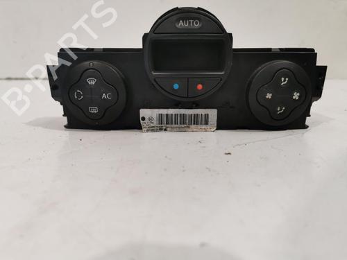 Used Climate control RENAULT MEGANE II Coupé-Cabriolet (EM0/1_) 1.9 dCi (120 hp) 26417396