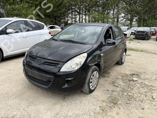 Used Parts HYUNDAI i20 I (PB, PBT) 1.2 4758027