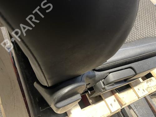 Used Seats set Seats set OPEL INSIGNIA A (G09) 2.0 CDTI (68) (140 hp) 26419273 26419273
