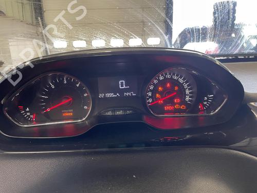 Right mirror glass PEUGEOT 208 I (CA_, CC_) 1.4 HDi | BP26416458C147