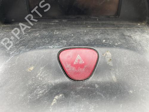 warning-switch-citroen-jumpy-ii-van-2007-2008-2009-2010-2011-2012-2013-2014-2015-2016-33050011 main image