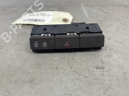 Warning switch OPEL MERIVA B MPV (S10) 1.4 (75) | BP26425918I22 