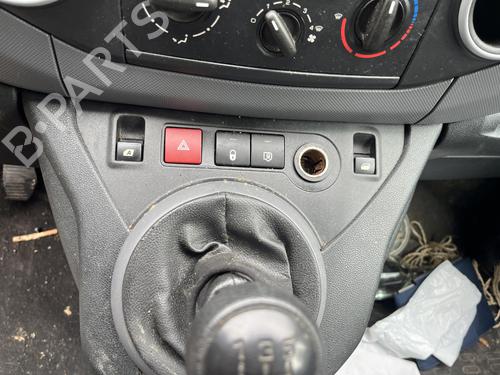 Warning Warning PEUGEOT PARTNER Box Body/MPV (5_, G_) [1996-2026] 36521298 36521298