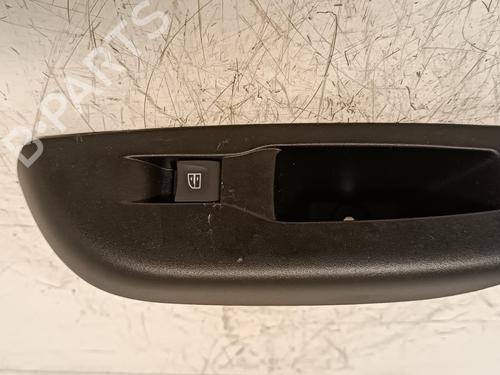 Højre bagtil elrude kontakt DACIA SPRING EV (B6M1) (45 hp) 26421786