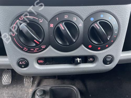 Used Climate control Climate control SUZUKI IGNIS II (MH) 1.3 (RM413) (94 hp) 30791759 30791759