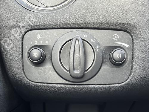 Commande de phare FORD MONDEO IV Turnier (BA7) 2.0 TDCi (136 hp) 33172052