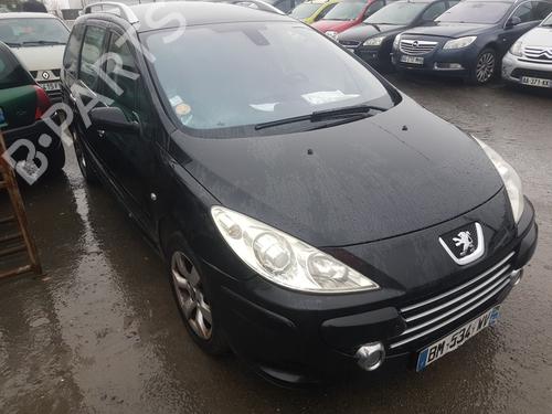 Left taillight PEUGEOT 307 SW (3H) 1.6 HDI 110 | BP30902531C34