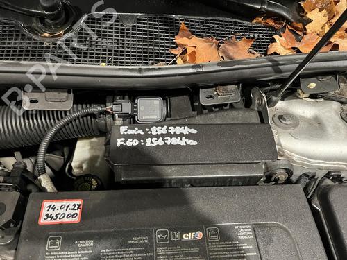 Used Mass air flow sensor Mass air flow sensor RENAULT MEGANE III Hatchback (BZ0/1_, B3_) 1.5 dCi (BZ09, BZ0D, BZ1W, BZ29, BZ14) (110 hp) 31357174 31357174