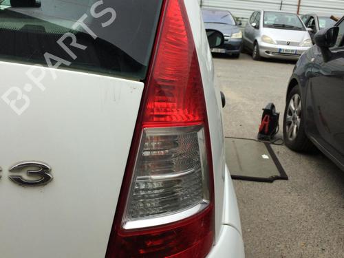 Used Right taillight CITROËN C3 I (FC_, FN_) 1.4 HDi (68 hp) 27588918