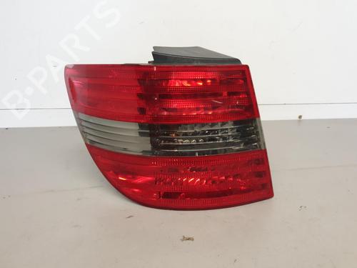 Used Left taillight MERCEDES-BENZ B-CLASS Sports Tourer (W245) B 180 CDI (245.207) (109 hp) 26414035
