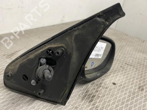 Retrovisor direito Retrovisor direito 32339588 32339588
