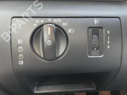Used Headlight switch Headlight switch 39175261 39175261