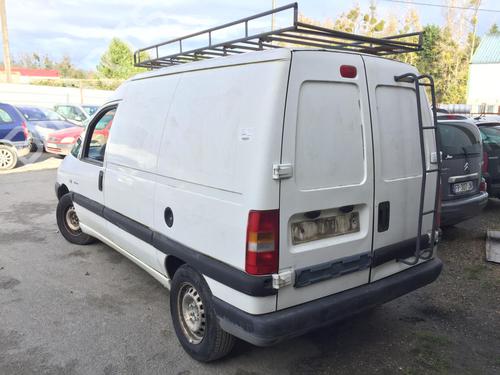 Used Right front steering knuckle Right front steering knuckle CITROËN JUMPY I Van (BS_, BT_, BY_, BZ_) 1.9 D 70 (69 hp) 30262547 30262547