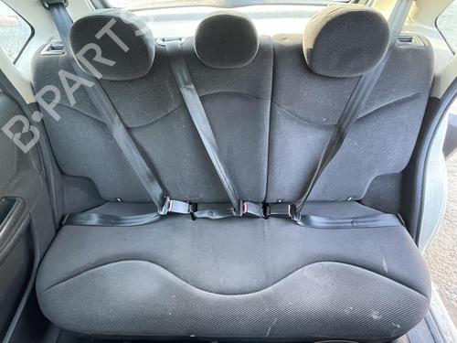 Used Rear right seatbelt Rear right seatbelt 38257482 38257482