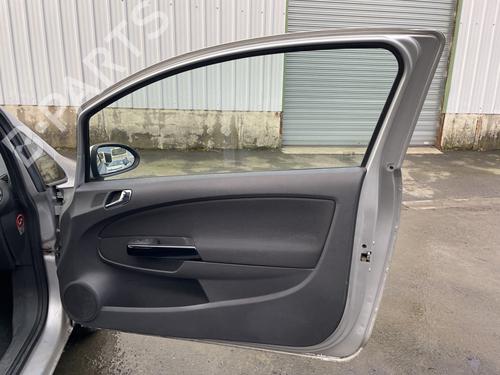 Used Front right lock Front right lock OPEL CORSA D (S07) 1.3 CDTI (L08, L68) (90 hp) 31917132 31917132