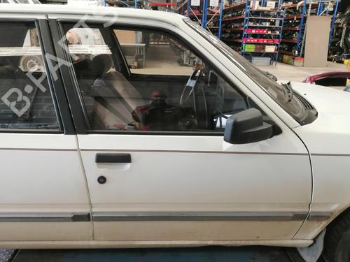 Used Right front door PEUGEOT 309 II (3C, 3A) 1.9 Diesel (64 hp) 26426082