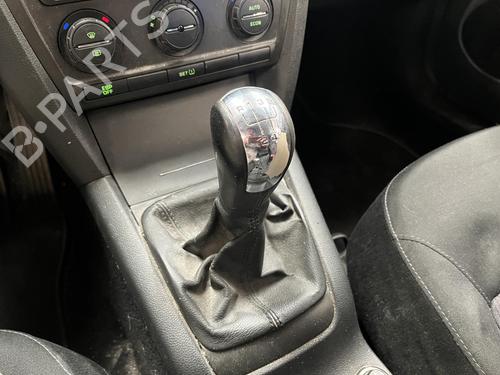 Used Gear lever Gear lever SKODA OCTAVIA II Combi (1Z5) 1.9 TDI (105 hp) 36653520 36653520