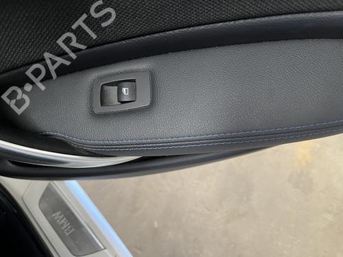 Høyre bak elrute bryter Høyre bak elrute bryter BMW 1 (F20) [2011-2019] 36099049 36099049