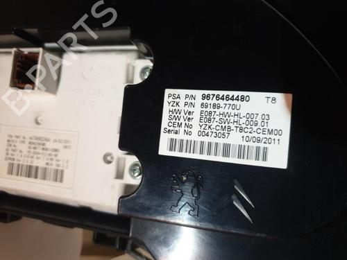 Instrument cluster PEUGEOT 5008 (0U_, 0E_) 2.0 HDi 150 / BlueHDi 150 | BP26422132C47 
