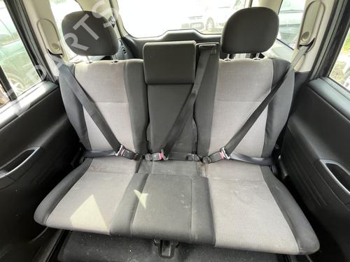 Engache cinturón Engache cinturón OPEL ZAFIRA A MPV (T98) 2.2 DTI 16V (F75) (125 hp) 36443041 36443041