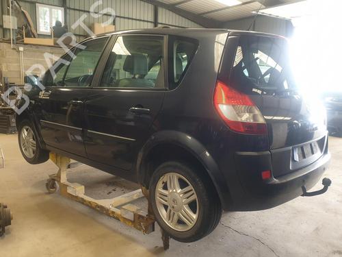 Front bumper RENAULT SCÉNIC II (JM0/1_) 1.5 dCi (JM02, JM13) | BP26416151C7