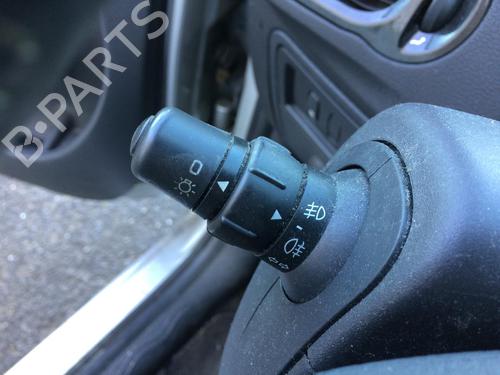 Schakelaar RENAULT MODUS / GRAND MODUS (F/JP0_) 1.5 dCi (JP0G, JP0H) (106 hp) 28840025
