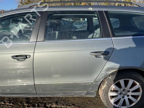 Elevalunas trasero izquierdo VW PASSAT B6 Variant (3C5) 1.9 TDI (105 hp) 31340058