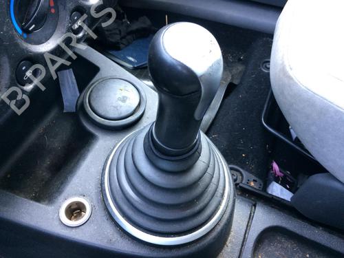 Used Gear lever FORD FUSION (JU_) 1.4 TDCi (68 hp) 26910403