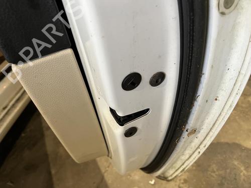 Used Front right lock Front right lock VW EOS (1F7, 1F8) 2.0 TDI (140 hp) 31275067 31275067