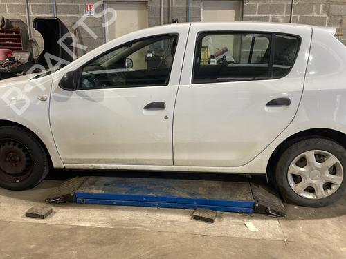 Left front window switch DACIA SANDERO II 1.2 | BP26412618I27 - Image 10