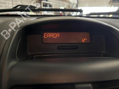 Multifunctionele display RENAULT CLIO II (BB_, CB_) 1.2 16V (BB05, BB0W, BB11, BB27, BB2T, BB2U, BB2V, CB05,... (75 hp) 31017625