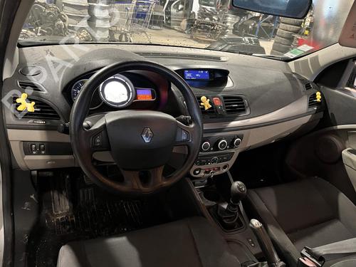 Pedal RENAULT MEGANE III Hatchback (BZ0/1_, B3_) 1.5 dCi (BZ09, BZ0D, BZ1W, BZ29, BZ14) (110 hp) 31354778