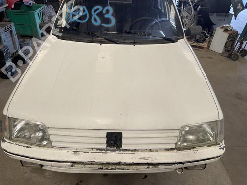 Used Grille PEUGEOT 205 II (20A/C) 1.7 Diesel (60 hp) 26416140
