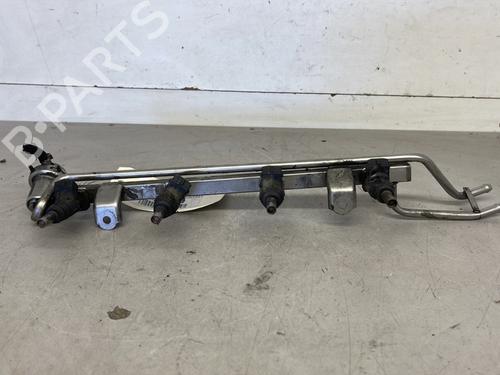 Used Injection rail AUDI TT Roadster (8N9) 1.8 T (180 hp) 26415268
