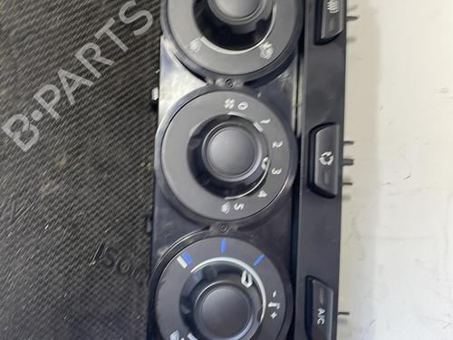 Commande Chauffage CITROËN C3 II (SC_) 1.4 HDi 70 (SC8HZC, SC8HR0, SC8HP4) (68 hp) 26427883