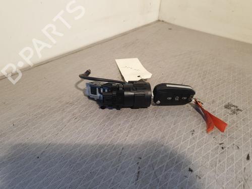Ignition barrel PEUGEOT 208 I (CA_, CC_) 1.2 VTI 82 | BP26427543M48