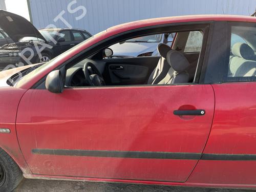 Used Left front door Left front door SEAT IBIZA III (6L1) 1.4 TDI (75 hp) 33474730 33474730