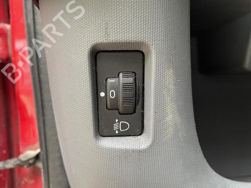 Used Headlight switch Headlight switch 38584873 38584873